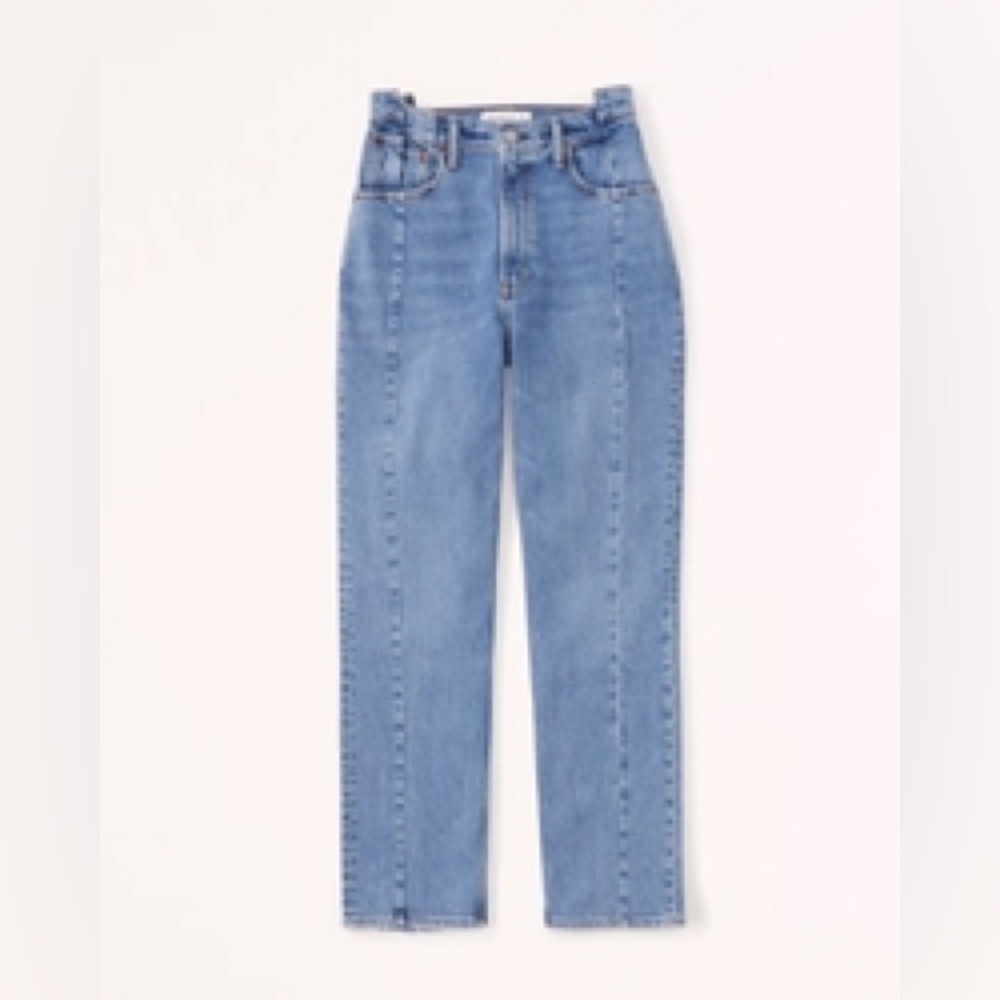 A&F Curve Love Ultra High Rise 90s Straight Jean